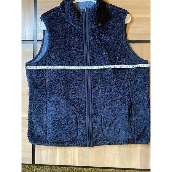 ‎Zip Up Vest - Picture 4 of 4
